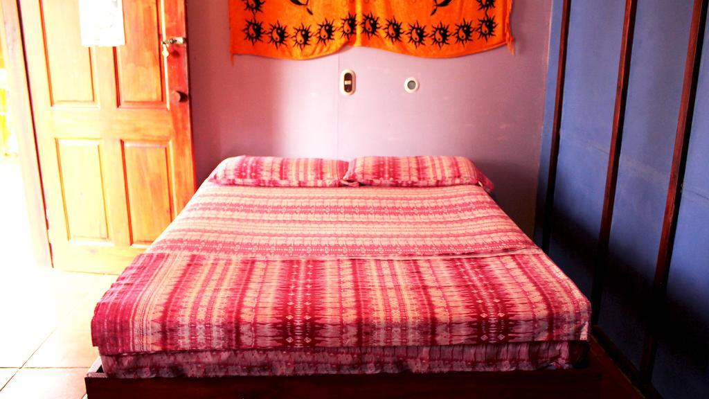 Hakuna Matata Hostel Cahuita Room photo